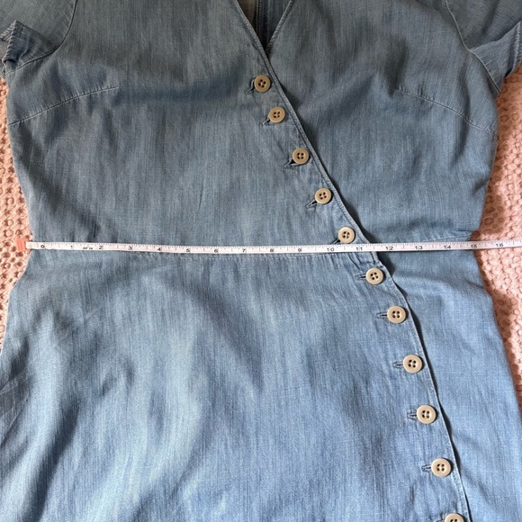 Madewell Denim Wrap Midi Dress Blue Chambray Button Front Size 4 - Picture 11 of 12